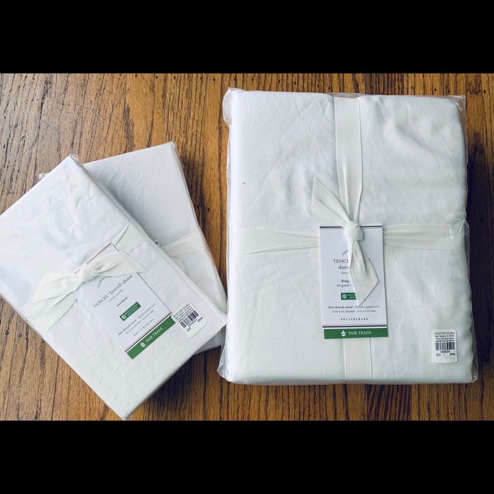 *SOLD* Pottery Barn Tencel Duvet & Shams